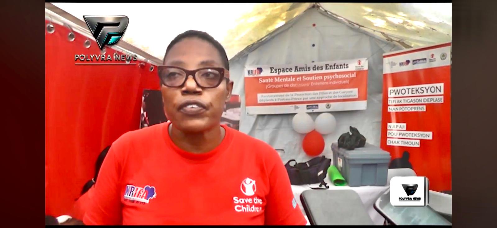 Délégation de Save the Children en visite dans un camp de déplacés à Carrefour Tifou, en Haïti.