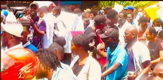 Haïti : Un étudiant en médecine blessé par balle lors d’une manifestation pour la réouverture de l’Hôpital général Des étudiants manifestent à Port-au-Prince pour demander la réouverture de l’Hôpital général.